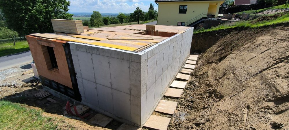 https://www.czechdevelop.cz/files/gimgs/Obrázek WhatsApp, 2024-05-30 v 18_10_34_b96d88b5_1000x450.jpg